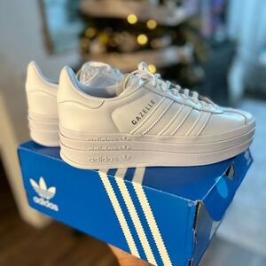 ADIDAS ORIGINALS | White Gazelle Bold Sneakers | Size 7 | Worn once